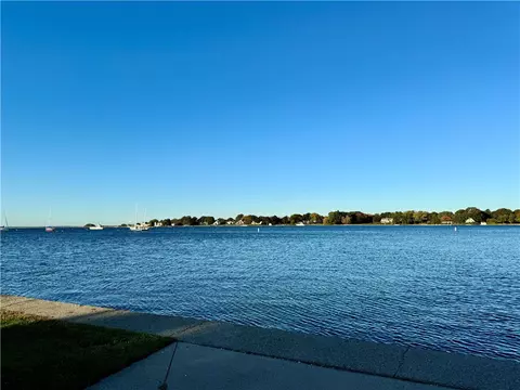 View/Area - 48 Central Ave, Warren, RI 02885 photo 5 of 5