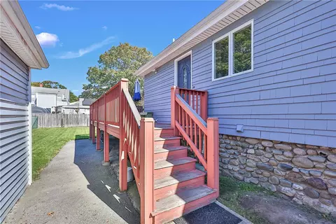 Exterior - 48 Central Ave, Warren, RI 02885 photo 2 of 8