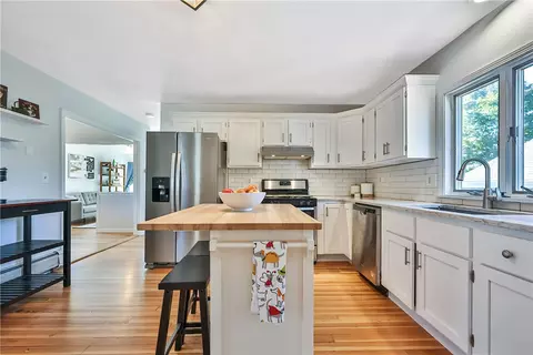 Kitchen - 48 Central Ave, Warren, RI 02885 photo 2 of 3