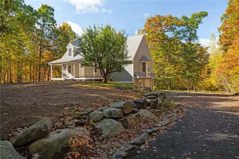 1436 E Wallum Lake Rd, Pascoag, RI 02859