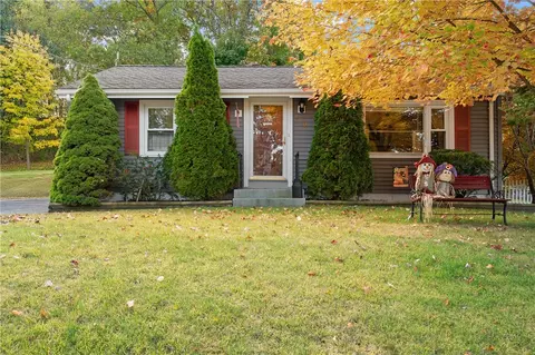 179 Piedmont St, Woonsocket, RI 02895