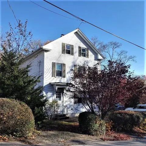 16 Colvin St, West Warwick, RI 02893