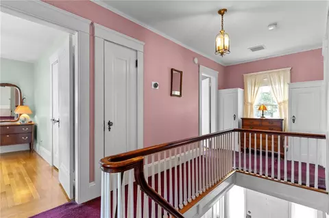 Entry Way - 3181 Post Rd, Warwick, RI 02886 photo 4 of 5