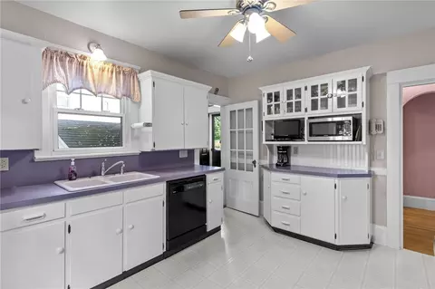Kitchen - 3181 Post Rd, Warwick, RI 02886 photo 1 of 4