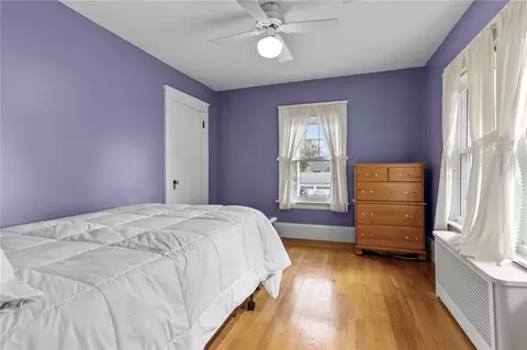 Bedroom - 3181 Post Rd, Warwick, RI 02886 photo 7 of 12