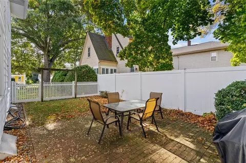 Exterior - 3181 Post Rd, Warwick, RI 02886 photo 4 of 11