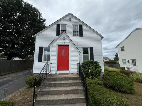 119 Model Ave, Warwick, RI 02889
