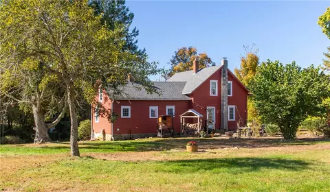 6196 Flat River Rd, Coventry, RI 02827 photo 2