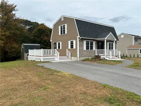 3 Terry Cir, Westerly, RI 02891 photo 3