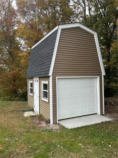 3 Terry Cir, Westerly, RI 02891 photo 8