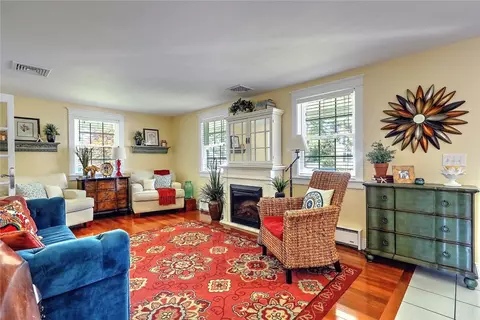 Living - 18 Taddy Ave, Warren, RI 02885 photo 1 of 4