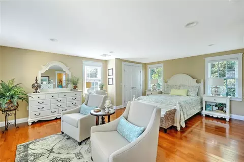 Bedroom - 18 Taddy Ave, Warren, RI 02885 photo 1 of 4