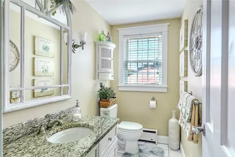 Bath - 18 Taddy Ave, Warren, RI 02885 photo 1 of 4