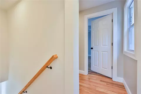 Entry Way - 92 First Rd, Glocester, RI 02814 photo 8 of 8