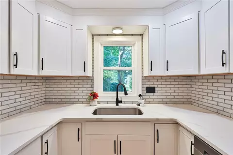 Kitchen - 92 First Rd, Glocester, RI 02814 photo 2 of 4