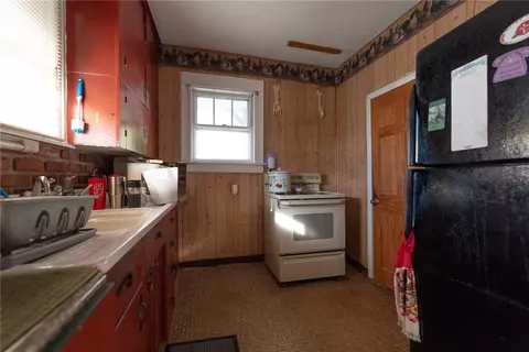 576 Diamond Hill Rd, Woonsocket, RI 02895 photo 23