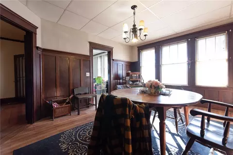 576 Diamond Hill Rd, Woonsocket, RI 02895 photo 6
