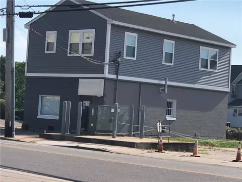 115 Main St, Westerly, RI 02891