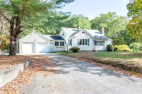 99 Pole Bridge Rd, Scituate, RI 02857