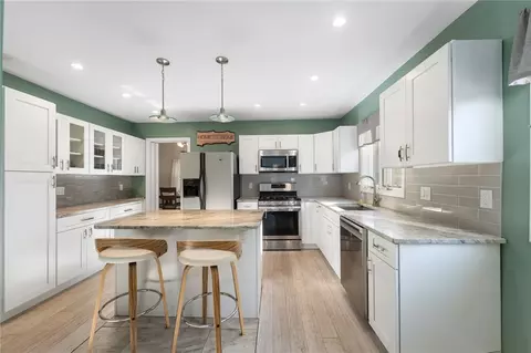 3491 Flat River Rd, Coventry, RI 02816 photo 8