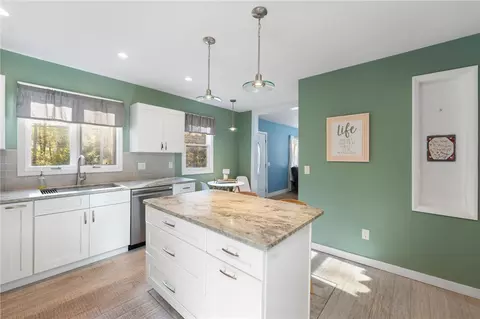 3491 Flat River Rd, Coventry, RI 02816 photo 10