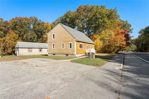 3491 Flat River Rd, Coventry, RI 02816 photo 3