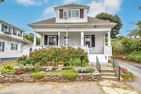 139 Colonial Ave, Cranston, RI 02910