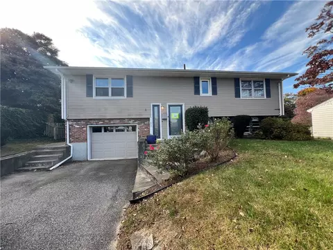 143 Vincent Ave, East Providence, RI 02914