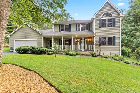 67 Moraine Ct, South Kingstown, RI 02879