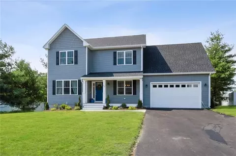 60 Teakwood Dr, Coventry, RI 02816