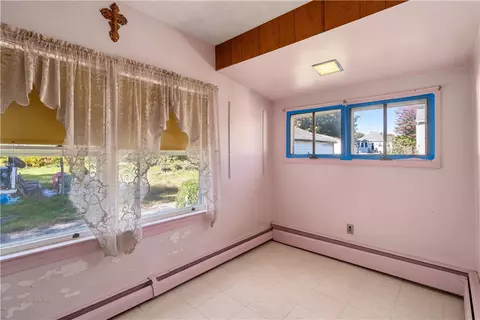 93 Grove Ave, Warwick, RI 02889 photo 10