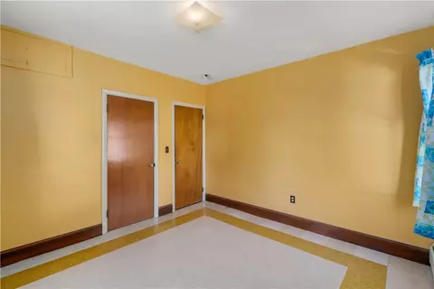 93 Grove Ave, Warwick, RI 02889 photo 13
