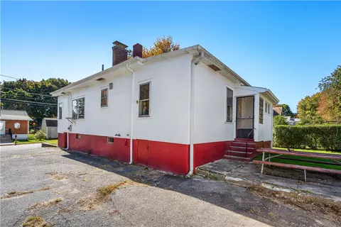 93 Grove Ave, Warwick, RI 02889 photo 21