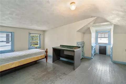 93 Grove Ave, Warwick, RI 02889 photo 16