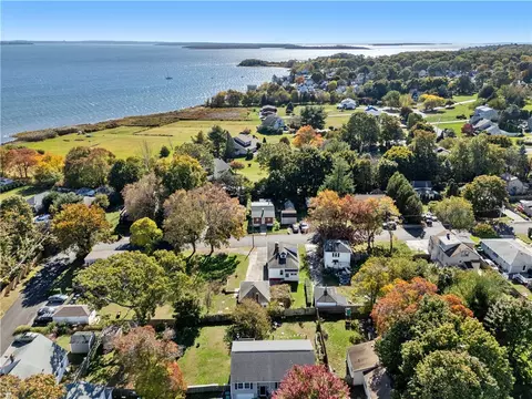93 Grove Ave, Warwick, RI 02889 photo 32