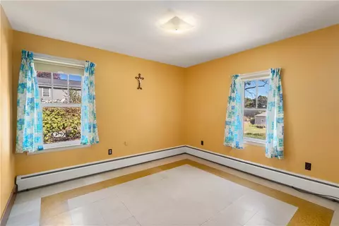 93 Grove Ave, Warwick, RI 02889 photo 12