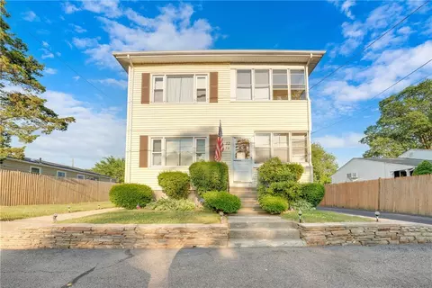 72 N County St, East Providence, RI 02914