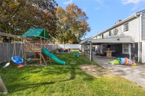 Exterior - 70 Pender Ave, Warwick, RI 02889 photo 10 of 10
