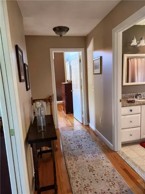 Entry Way - 2 Jay Ct, Cranston, RI 02921 photo 5 of 6