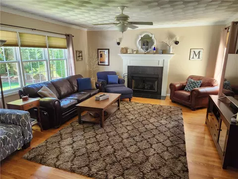 Living - 2 Jay Ct, Cranston, RI 02921 photo 1 of 3