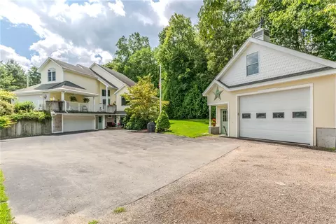 168 Old River Rd, Lincoln, RI 02865