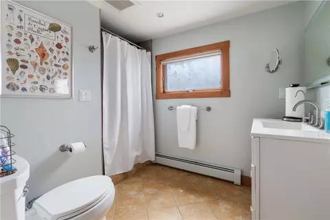 14 Shore Dr, Warren, RI 02885 photo 19