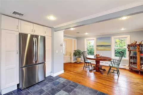 Dining - 63 Maple St, Warren, RI 02885 photo 1 of 2