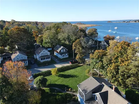 View/Area - 63 Maple St, Warren, RI 02885 photo 1 of 7