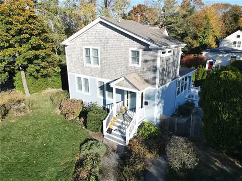 Exterior - 63 Maple St, Warren, RI 02885 photo 3 of 11