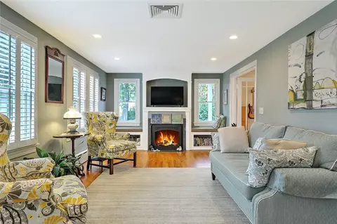 Living - 63 Maple St, Warren, RI 02885 photo 1 of 4