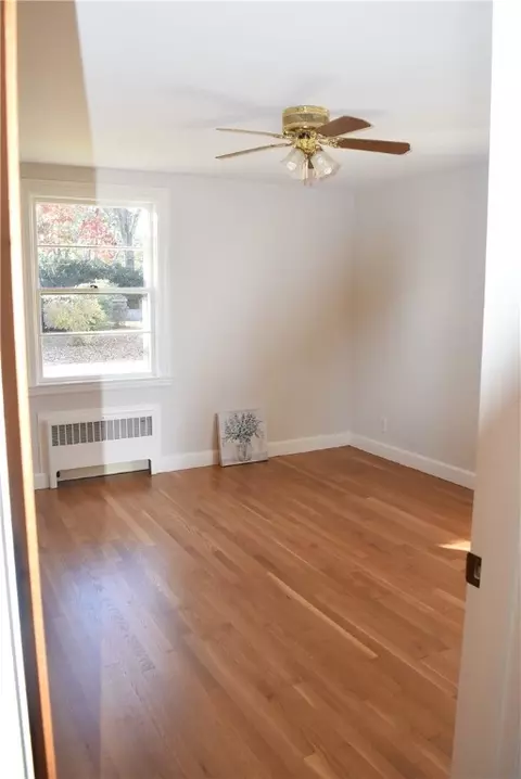 Bedroom - 90 Park View Ave, Warwick, RI 02888 photo 1 of 6