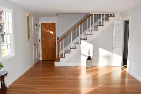 Living - 90 Park View Ave, Warwick, RI 02888 photo 2 of 5