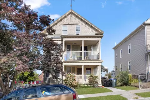 16 Duncan Ave, Providence, RI 02906