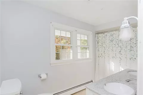 Bath - 25 Hiawatha Dr, Exeter, RI 02822 photo 5 of 7